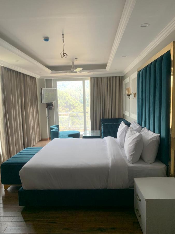 Claret inn&suite Dalhousie Eksteriør bilde